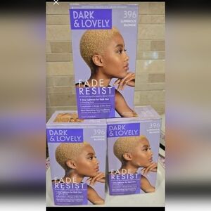 Dark & Lovely Fade Resist 396 Luminous Blonde Hair Color (Pack of 3)